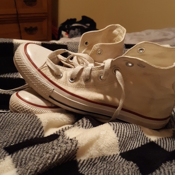 Converse Shoes - White high top Converse